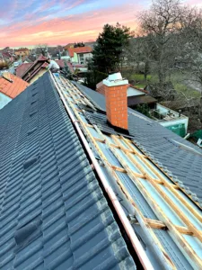 Oprava střešního pláště 
